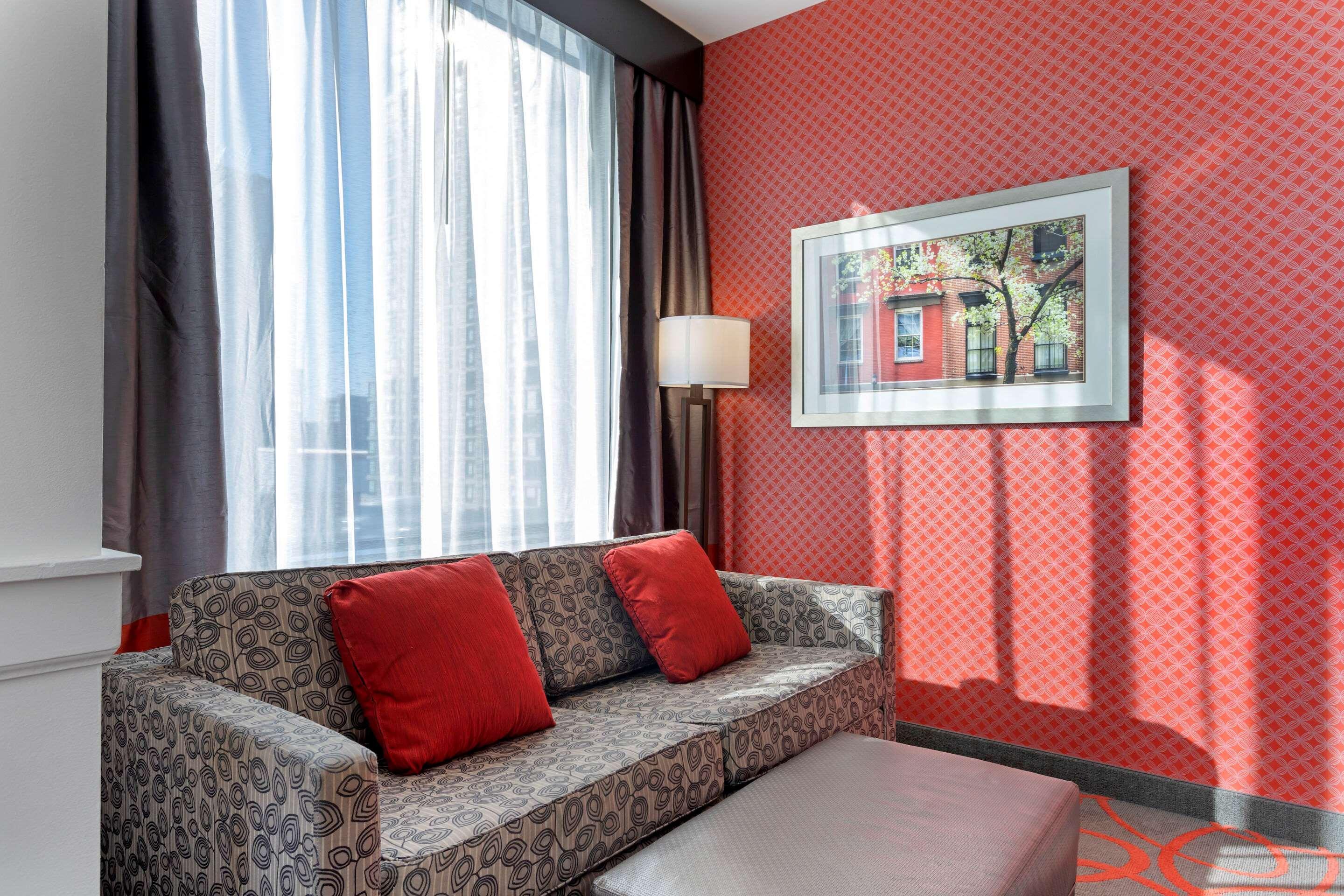 Comfort Inn & Suites Near Stadium New York Bagian luar foto